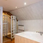 Grand Duplex En Plein Centre セルネー